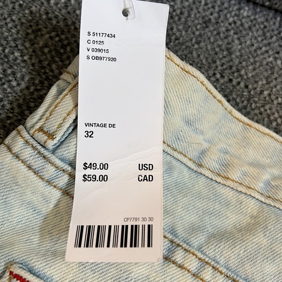 NEW Urban Outfitters Girlfriend Hugh Rise Shorts - Picture 4 of 4